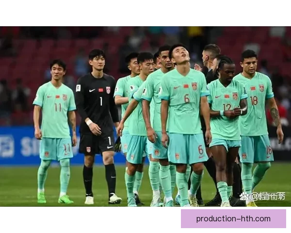 国足世预赛关键战告捷年轻阵容展现新希望与担当再攀高峰全力出击